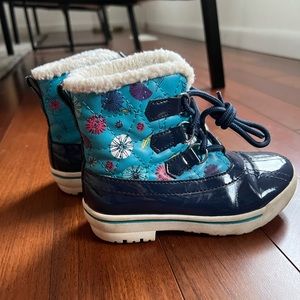 Lands’ End Girls size 10 lace up blue boots lined duck boot